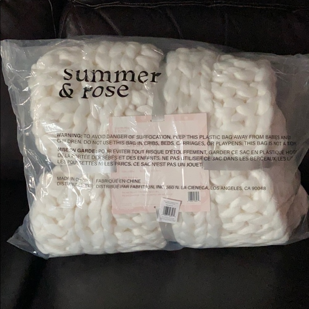 Chunky Knit Throw by Summer & Rose